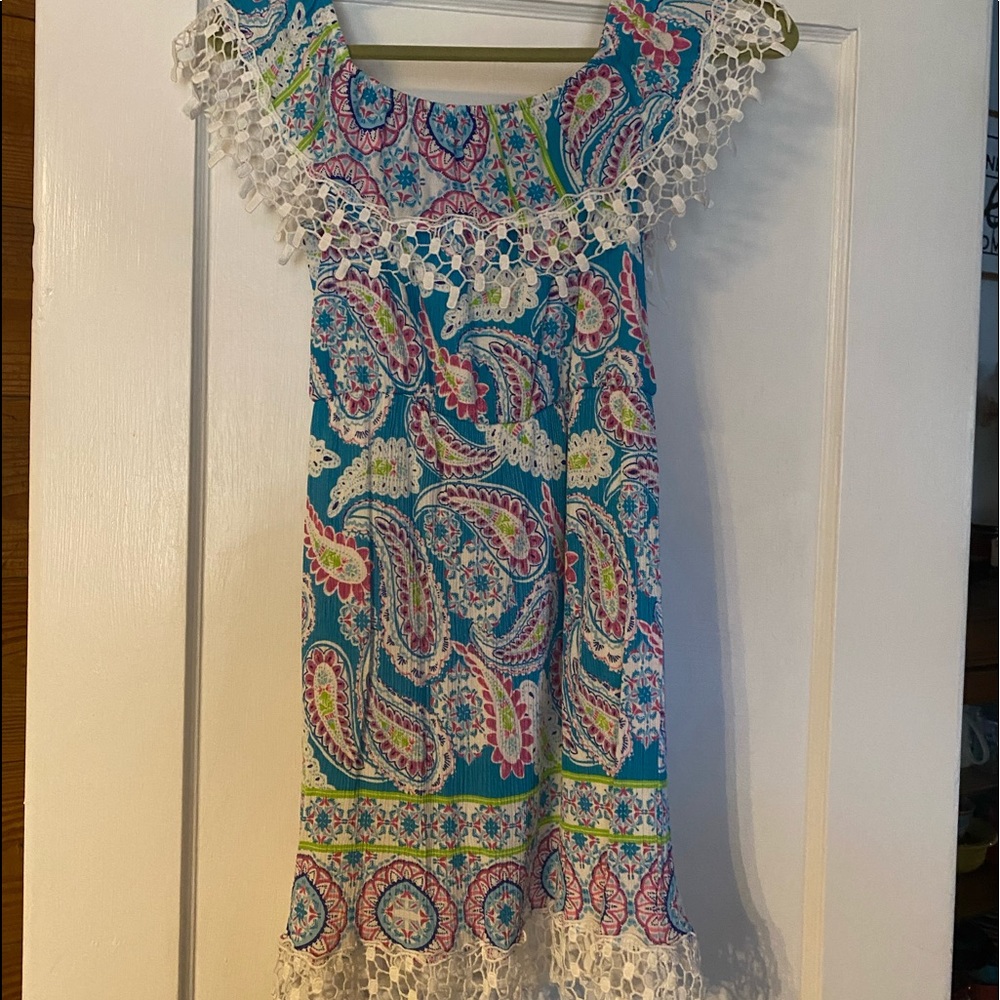 Girls dress